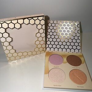 Beauty Bakerie milk and honey highlighter palette NEW
